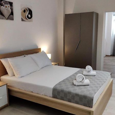 Neva Apartments By The Beach Makrýgialos المظهر الخارجي الصورة