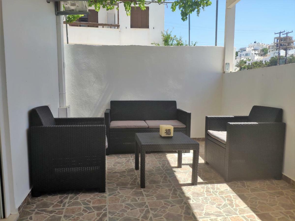 Neva Apartments By The Beach Makrýgialos المظهر الخارجي الصورة