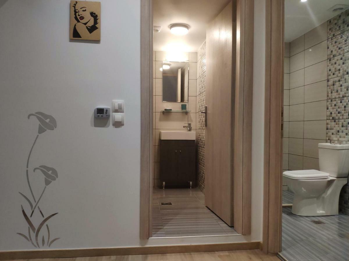 Neva Apartments By The Beach Makrýgialos المظهر الخارجي الصورة