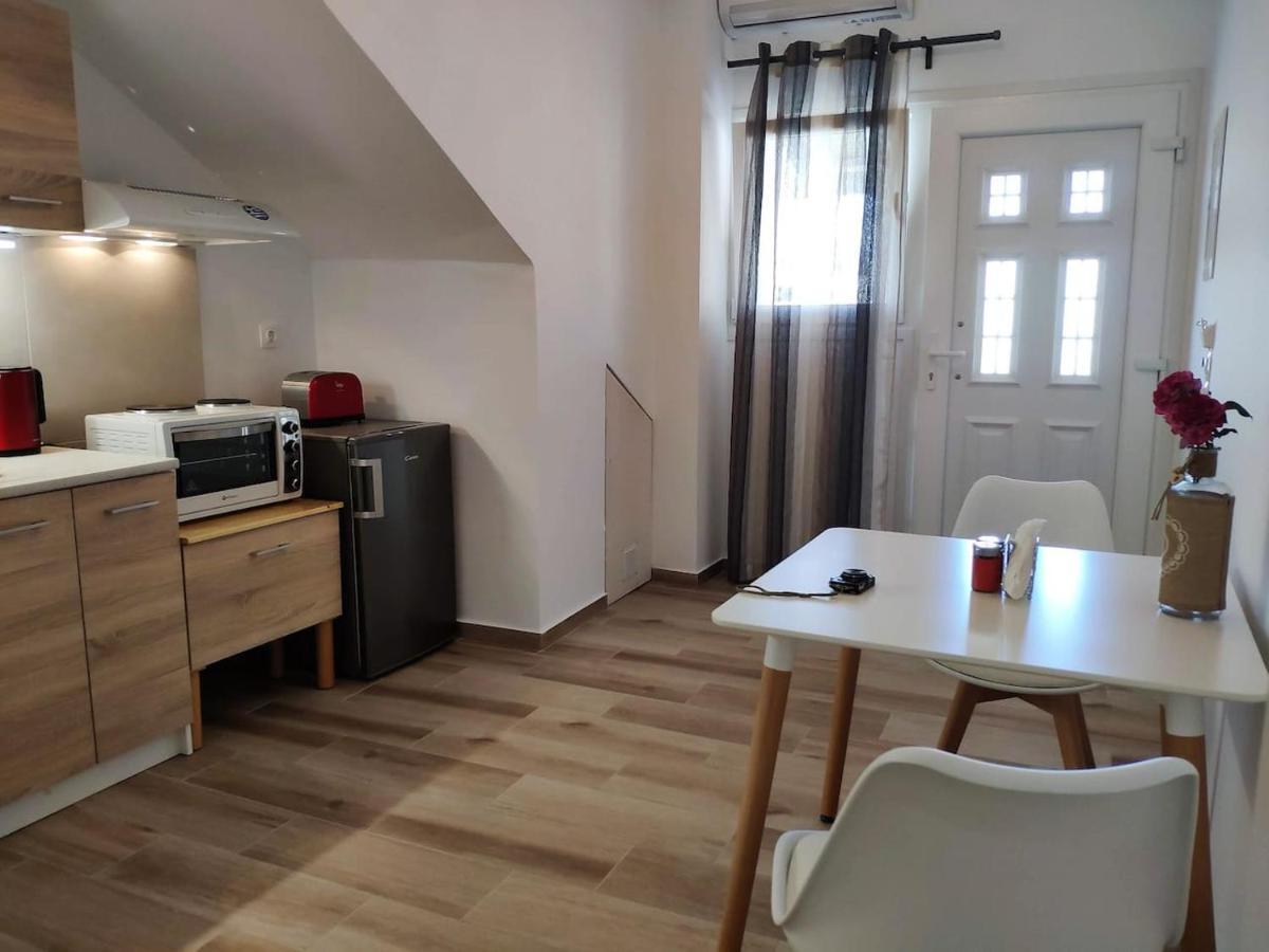 Neva Apartments By The Beach Makrýgialos المظهر الخارجي الصورة
